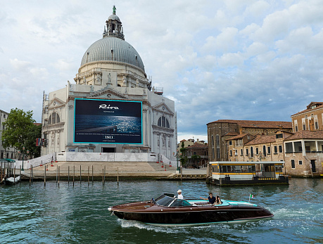 Riva Anniversario покажут на Каннском яхтенном фестивале